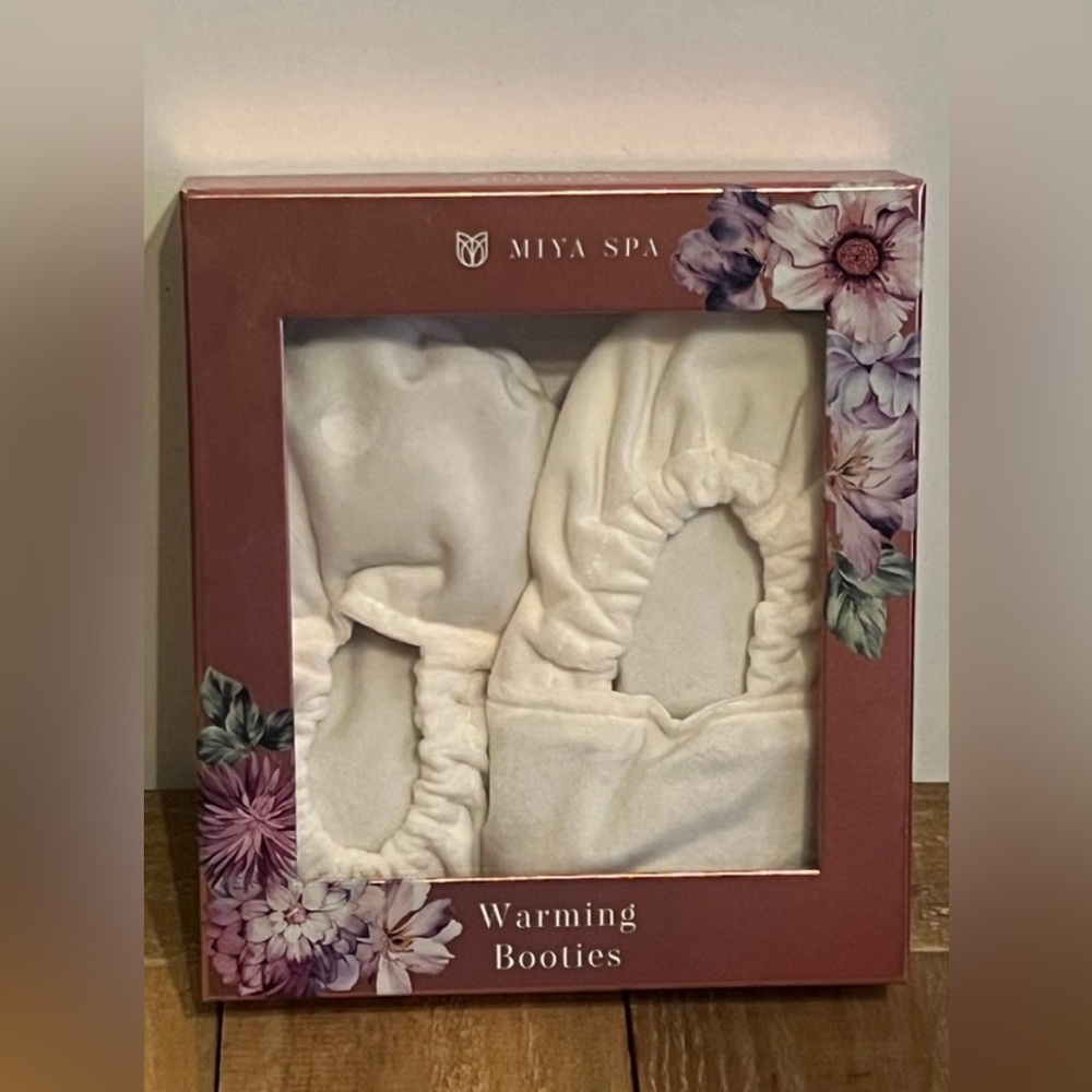 👣NIB👣 Alieva Miya Warming Booties 🦶for Heat and Cool Therapy.